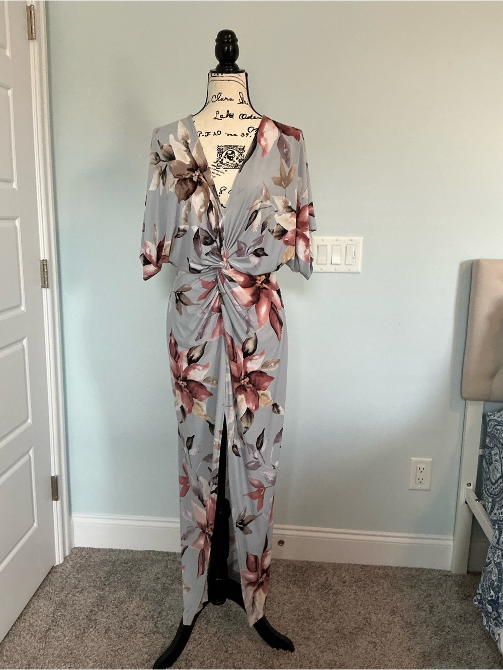 Karlie Light Gray and Mauve Floral Maxi Dress